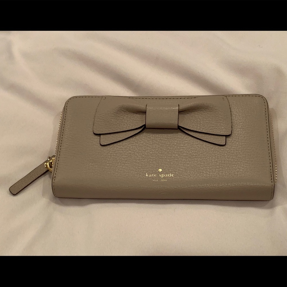Kate spade wallet